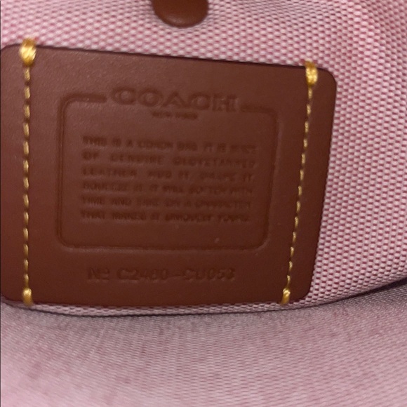 Coach Rogue 25 with Tea Rose in Dragonfruit - Picture 13 of 14